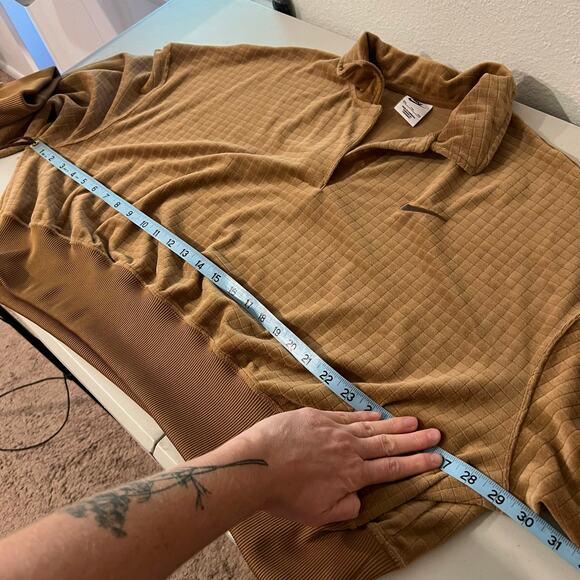 Nike Two Piece Set Size XXL - Tan Waffle Plush Sweater & Jogger Pants - Picture 13 of 16